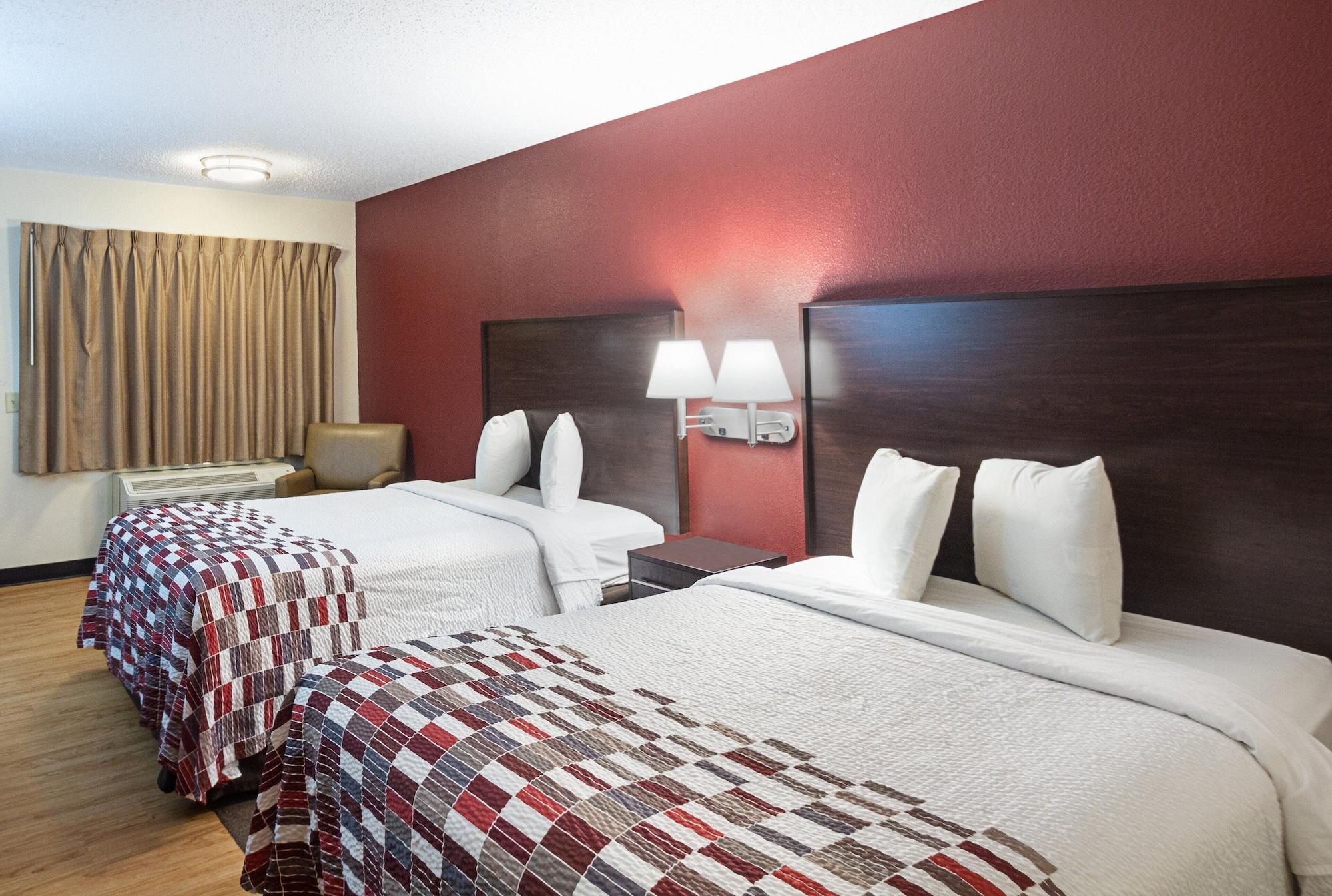 Red Roof Inn Cincinnati East - Beechmont Cherry Grove Εξωτερικό φωτογραφία
