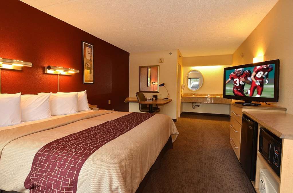 Red Roof Inn Cincinnati East - Beechmont Cherry Grove Δωμάτιο φωτογραφία