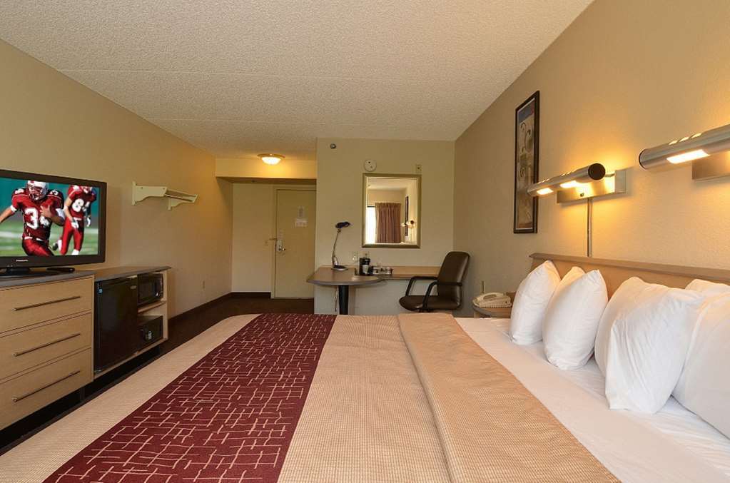 Red Roof Inn Cincinnati East - Beechmont Cherry Grove Δωμάτιο φωτογραφία