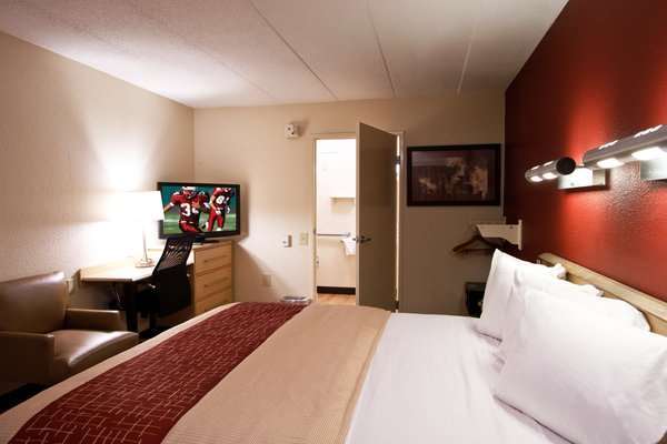 Red Roof Inn Cincinnati East - Beechmont Cherry Grove Δωμάτιο φωτογραφία
