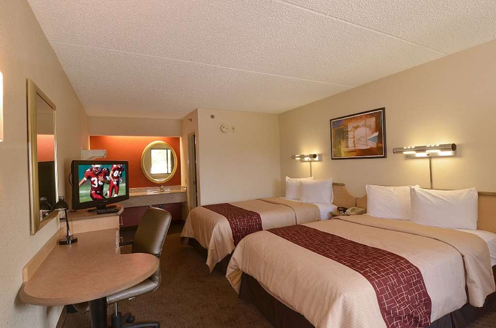 Red Roof Inn Cincinnati East - Beechmont Cherry Grove Δωμάτιο φωτογραφία