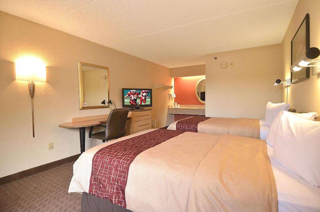 Red Roof Inn Cincinnati East - Beechmont Cherry Grove Δωμάτιο φωτογραφία